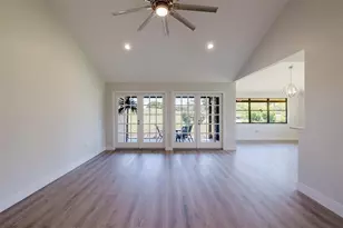 5604 Doral Dr, Sarasota, FL 34243 - Photo 29