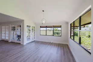 5604 Doral Dr, Sarasota, FL 34243 - Photo 25