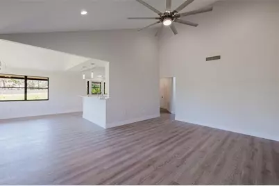 5604 Doral Drive, Sarasota, FL 34243 - Photo 27