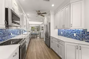 1928 Harbourside Dr, Longboat Key, FL 34228 - Photo 11