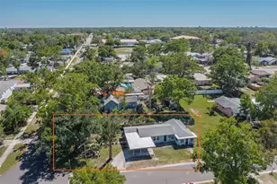 4390 43rd St N, Saint Petersburg, FL 33714 - Photo 1