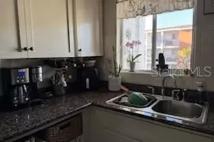 2330 Canal Dr, Bradenton, FL 34207 - Photo 5