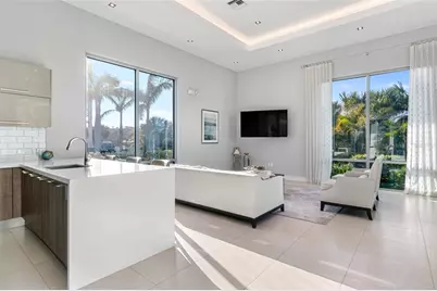 4765 Gulf Of Mexico Drive #B202, Longboat Key, FL 34228 - Photo 63