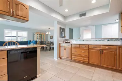 9619 Valencia Cove, Bradenton, FL 34210 - Photo 17