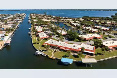 9619 Valencia Cove, Bradenton, FL 34210 - Photo 1