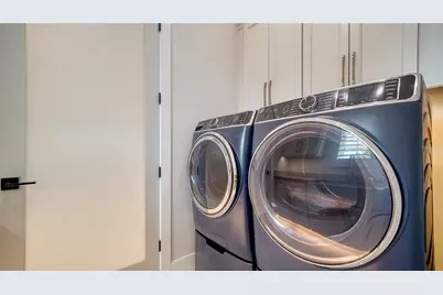 5930 Briarwood Avenue, Sarasota, FL 34231 - Photo 49