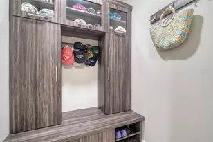 5930 Briarwood Ave, Sarasota, FL 34231 - Photo 53