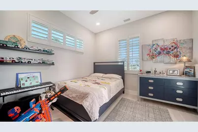 5930 Briarwood Avenue, Sarasota, FL 34231 - Photo 35