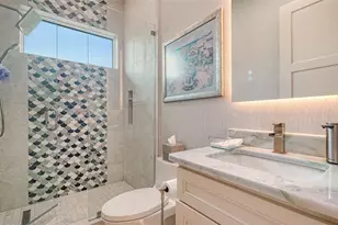 5930 Briarwood Ave, Sarasota, FL 34231 - Photo 45