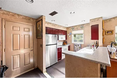 5500 Longwood Run Boulevard #201, Sarasota, FL 34243 - Photo 5