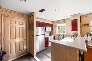 5500 Longwood Run Blvd, Sarasota, FL 34243 - Photo 5