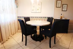 1838 Sunny Dr, Bradenton, FL 34207 - Photo 5