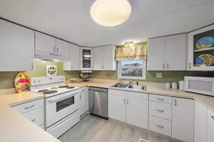 252 Aloha Dr, Palmetto, FL 34221 - Photo 17