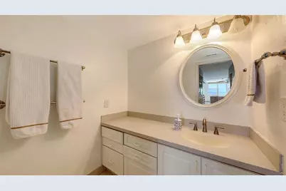 2675 Gulf Of Mexico Drive #403, Longboat Key, FL 34228 - Photo 45