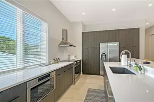 1755 7th St, Sarasota, FL 34236 - Photo 61