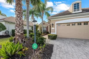 11716 Strandhill Ct, Lakewood Ranch, FL 34202 - Photo 9