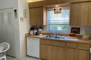 4944 Village Gardens Dr, Sarasota, FL 34234 - Photo 13