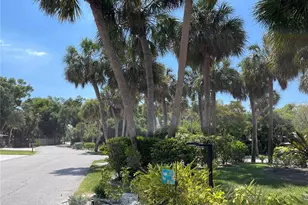 4944 Village Gardens Dr, Sarasota, FL 34234 - Photo 41