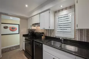 5125 Gulf of Mexico Dr, Longboat Key, FL 34228 - Photo 15