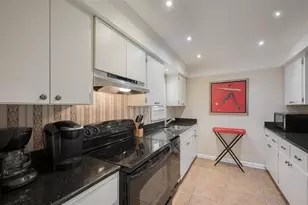 5125 Gulf of Mexico Dr, Longboat Key, FL 34228 - Photo 13