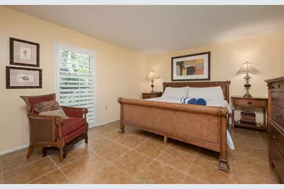 5125 Gulf Of Mexico Drive #4, Longboat Key, FL 34228 - Photo 17