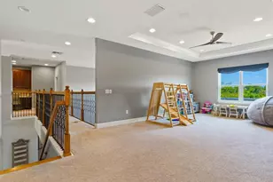 5742 Hydrangea Cir, Sarasota, FL 34238 - Photo 23