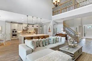 5742 Hydrangea Cir, Sarasota, FL 34238 - Photo 7