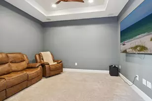 5742 Hydrangea Cir, Sarasota, FL 34238 - Photo 25