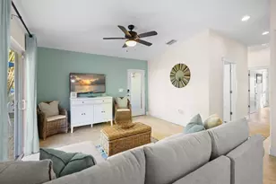 5608 Holmes Blvd, Holmes Beach, FL 34217 - Photo 9