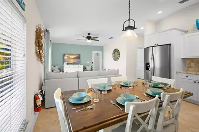 5608 Holmes Boulevard, Holmes Beach, FL 34217 - Photo 13