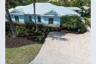 5608 Holmes Boulevard, Holmes Beach, FL 34217 - Photo 1