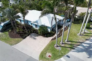 5608 Holmes Blvd, Holmes Beach, FL 34217 - Photo 39