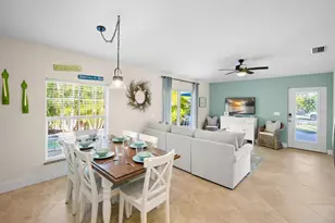 5608 Holmes Blvd, Holmes Beach, FL 34217 - Photo 17