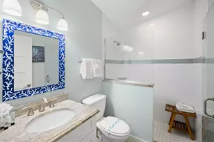 5608 Holmes Blvd, Holmes Beach, FL 34217 - Photo 29