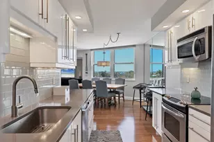 1000 Longboat Club Rd, Longboat Key, FL 34228 - Photo 13