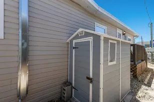 2601 Gulf Dr N, Bradenton Beach, FL 34217 - Photo 17