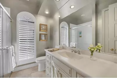 7261 Villa D Este Drive, Sarasota, FL 34238 - Photo 19