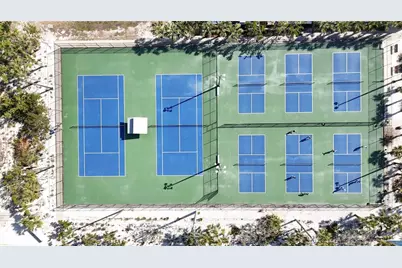 711 Birdsong Lane, Sarasota, FL 34242 - Photo 45