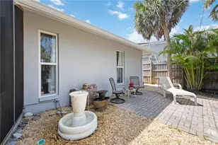 711 Birdsong Ln, Sarasota, FL 34242 - Photo 39