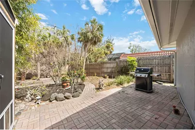 711 Birdsong Lane, Sarasota, FL 34242 - Photo 33