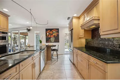 711 Birdsong Lane, Sarasota, FL 34242 - Photo 15