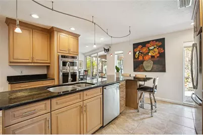 711 Birdsong Lane, Sarasota, FL 34242 - Photo 17