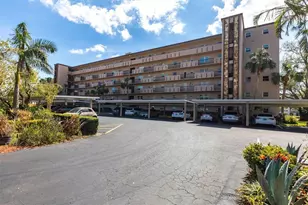 3620 Ironwood Cir, Bradenton, FL 34209 - Photo 3