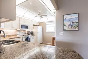 3620 Ironwood Cir, Bradenton, FL 34209 - Photo 11