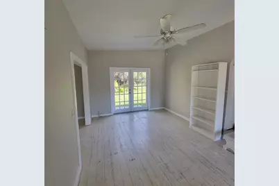 835 Indiana Lane, Sarasota, FL 34234 - Photo 7