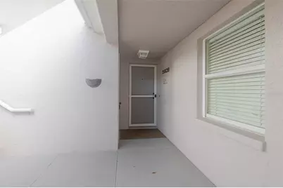 5609 Sheffield Green Circle #5609, Sarasota, FL 34233 - Photo 3