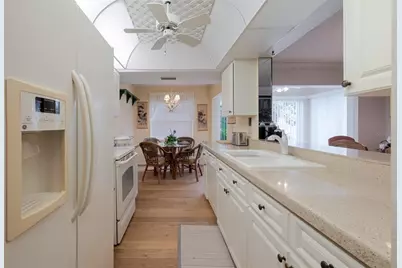 5609 Sheffield Green Circle #5609, Sarasota, FL 34233 - Photo 11