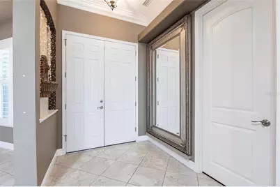 4915 Old Tree Place, Sarasota, FL 34233 - Photo 3