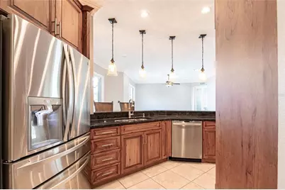 4915 Old Tree Place, Sarasota, FL 34233 - Photo 17