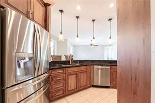 4915 Old Tree Pl, Sarasota, FL 34233 - Photo 17